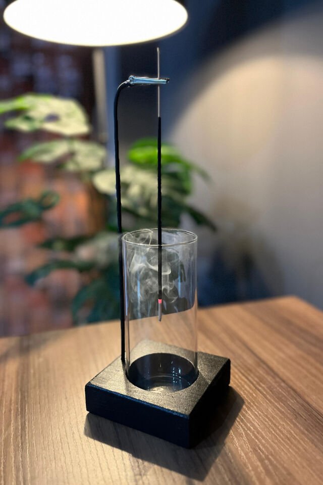 Dekoratif Ahşap Tütsülük 10x30 Cm (10 Adet Çubuk Tütsü Hediyeli)